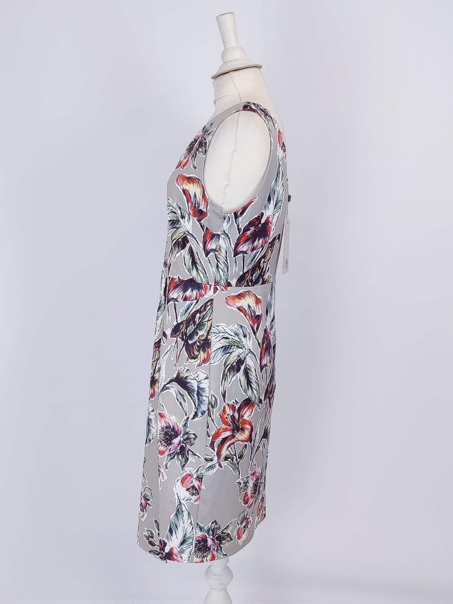 Rowen Avenue Wrap Bodice Floral Dress