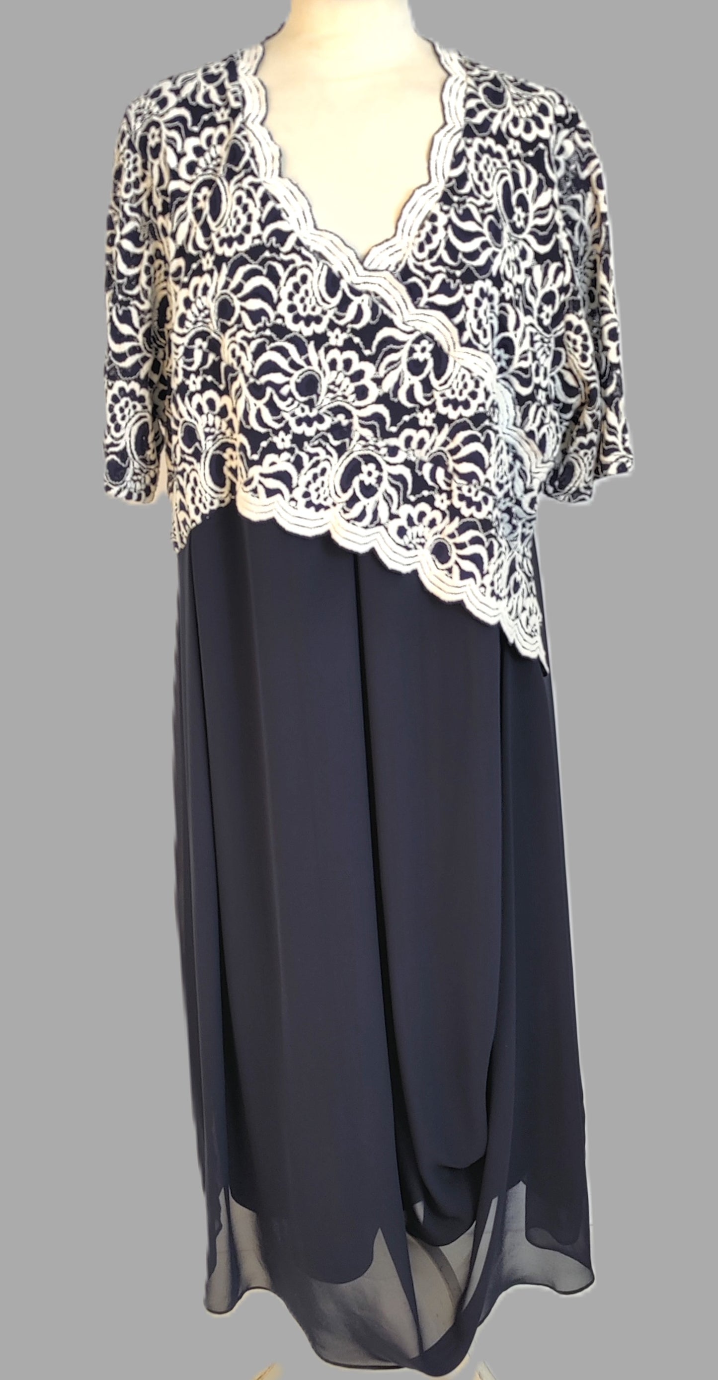 Chesca Dress- Navy and Ivory