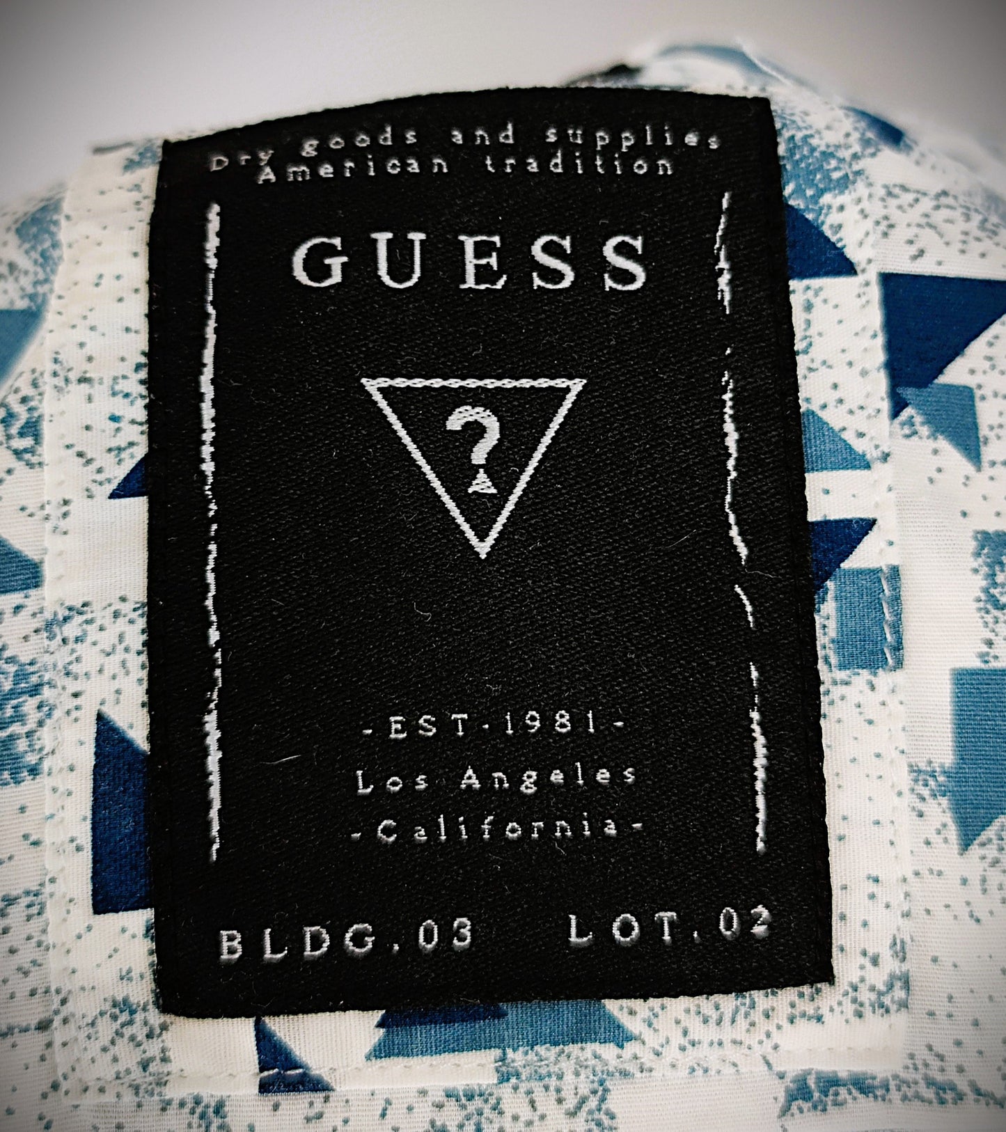 Guess Men's Button-Down Shirt-White with Blue Geometric Pattern