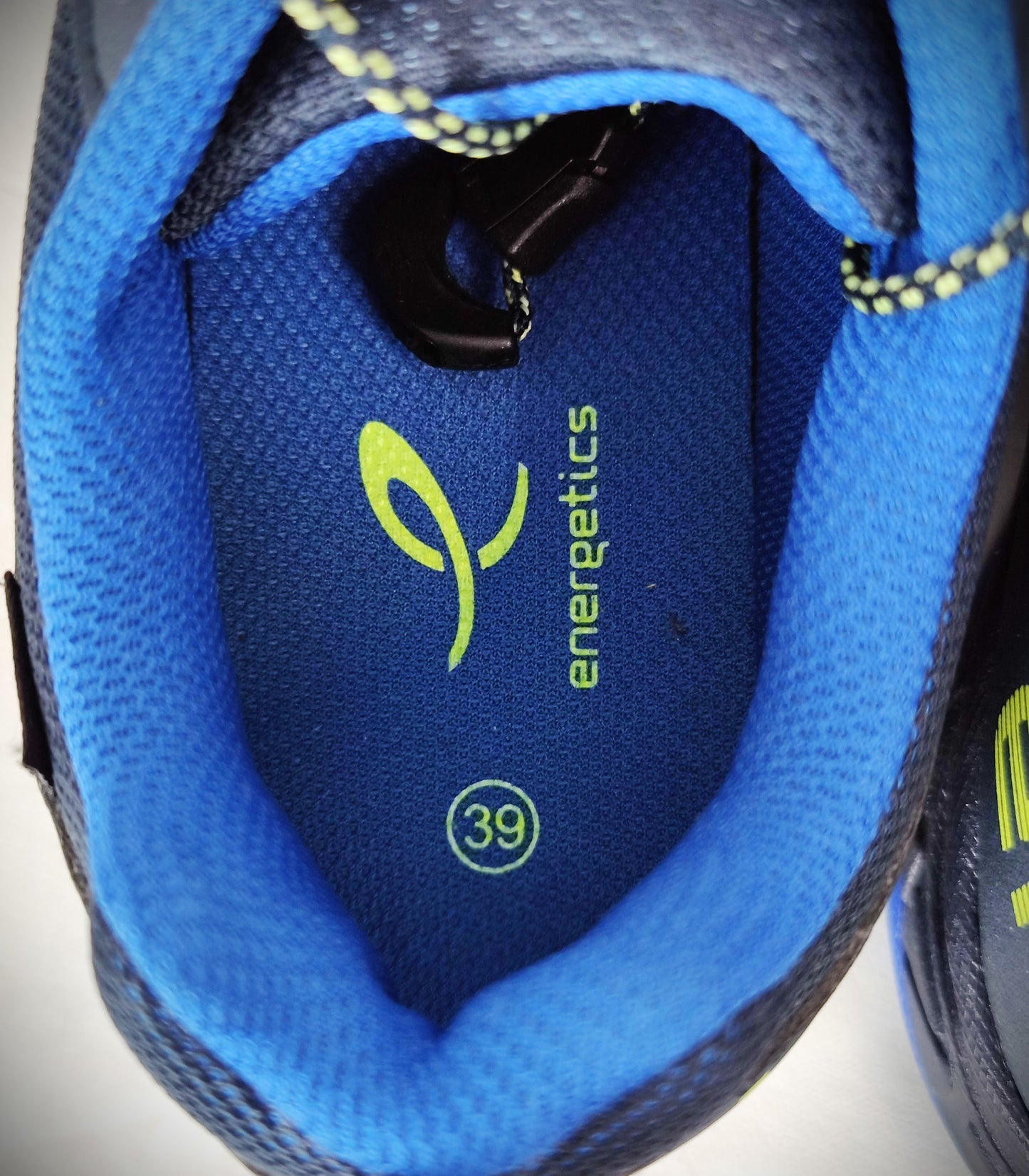 Energetics Lightweight Walking Shoes