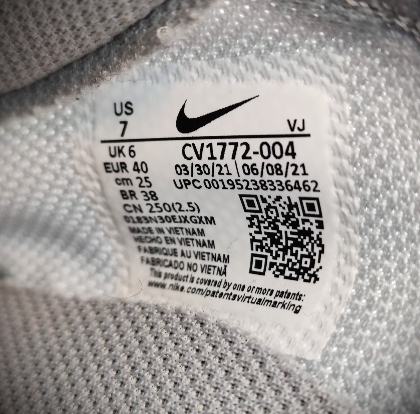 Nike React Live Trainers