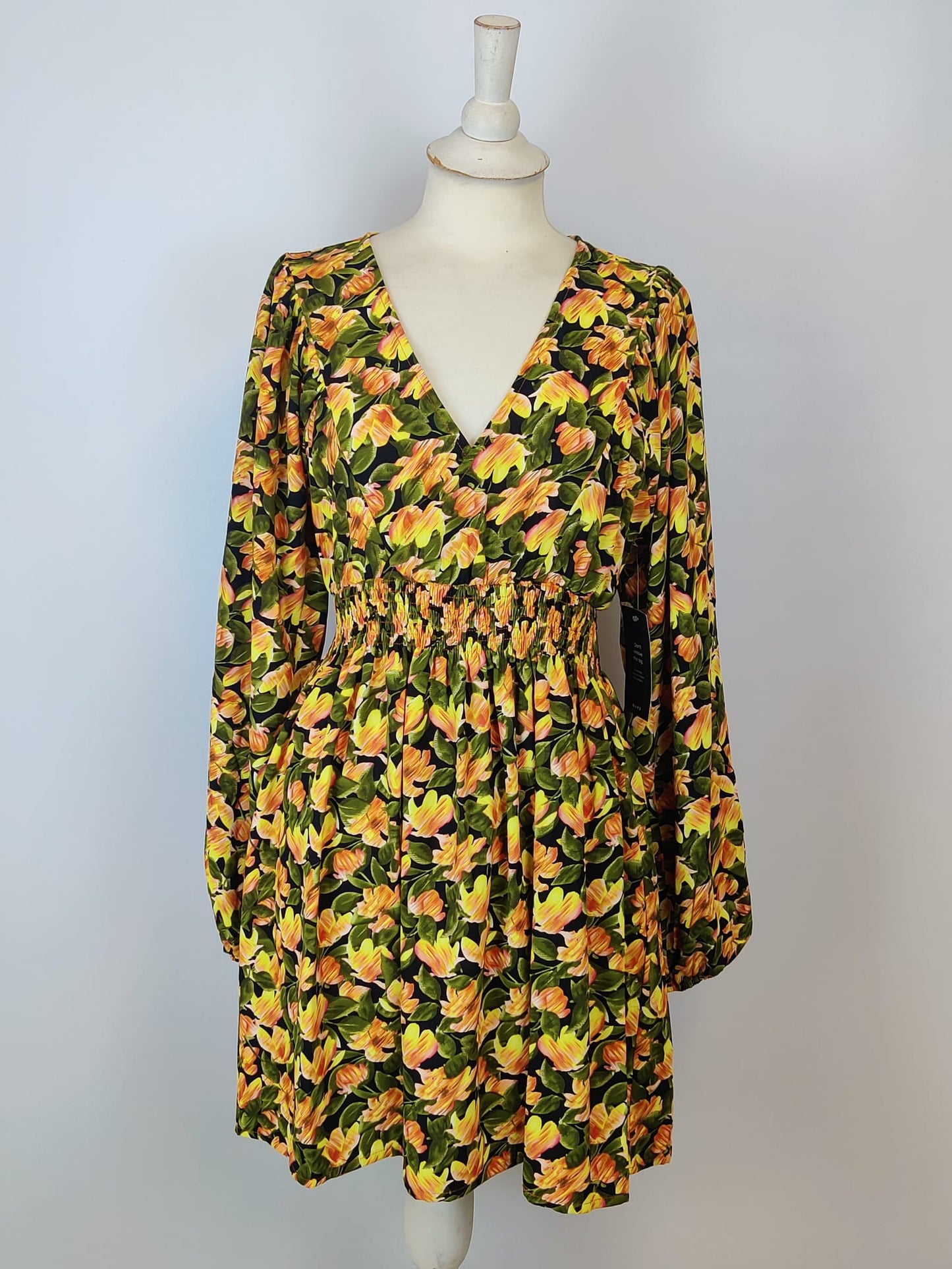 NA-KD Smocked Floral Waist Mini Dress - UK 10