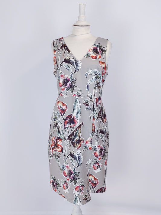 Rowen Avenue Wrap Bodice Floral Dress