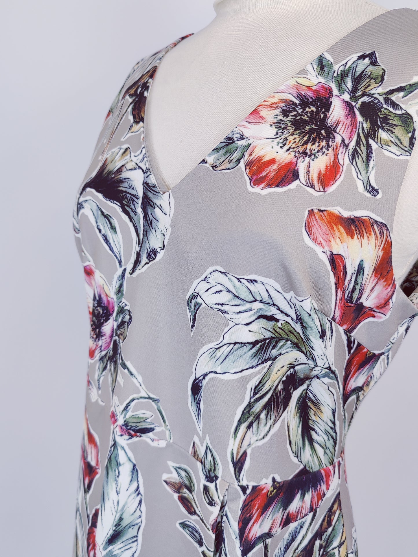 Rowen Avenue Wrap Bodice Floral Dress