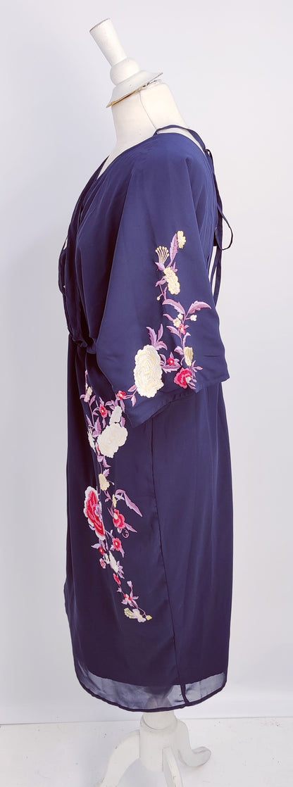 Hope & Ivy Wrap Style Dress with Embroidered Flower Pattern-Navy