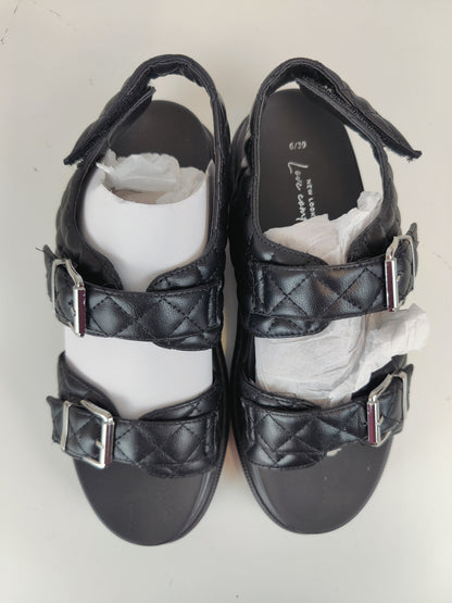 New Look Black Quilted Chunky Footbed Sandals