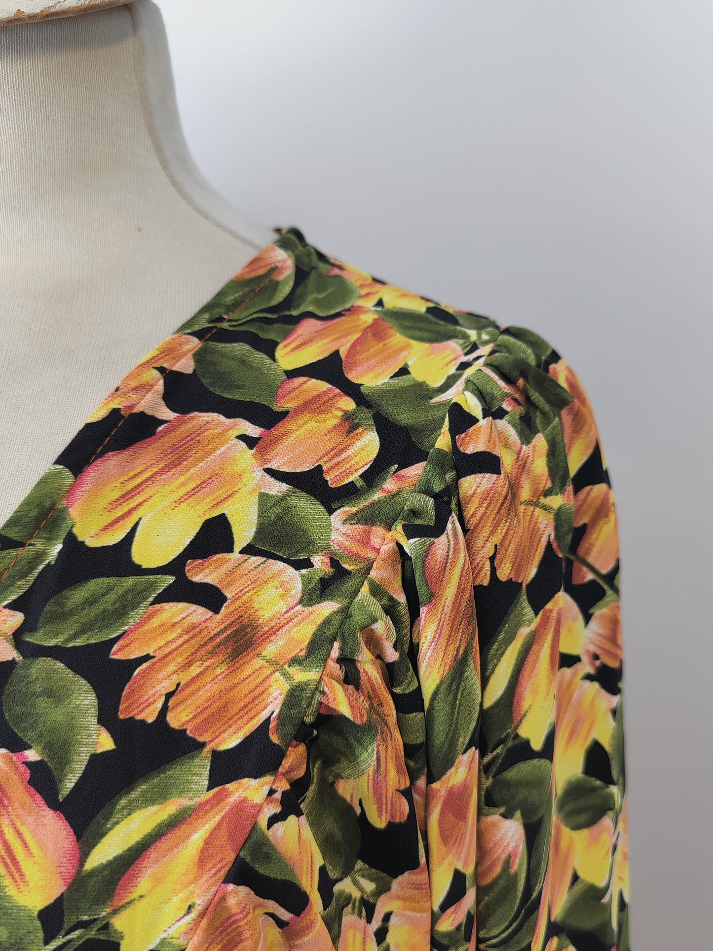 NA-KD Smocked Floral Waist Mini Dress - UK 10