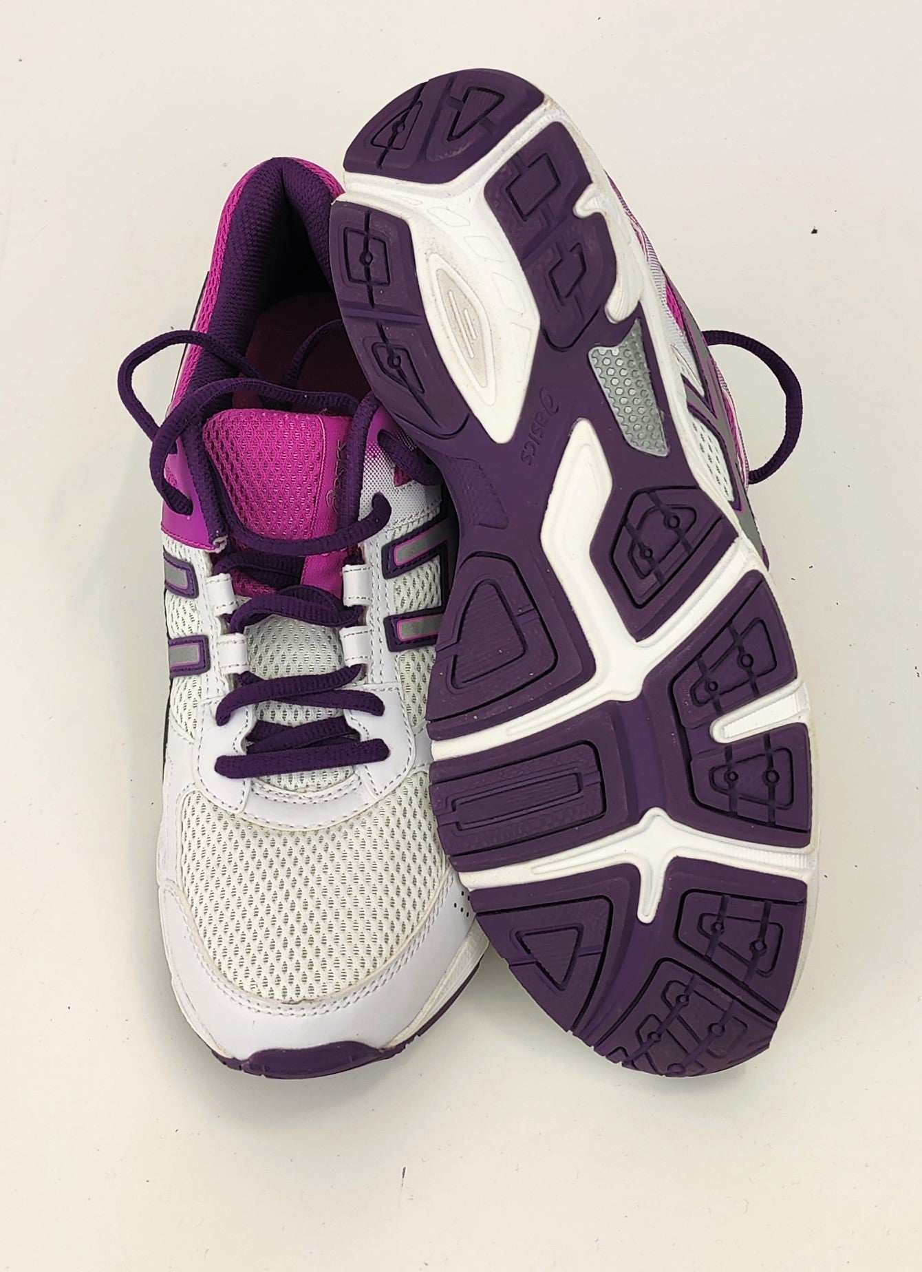 ASICS Gel-Essent 2 Trainers-Pink and White
