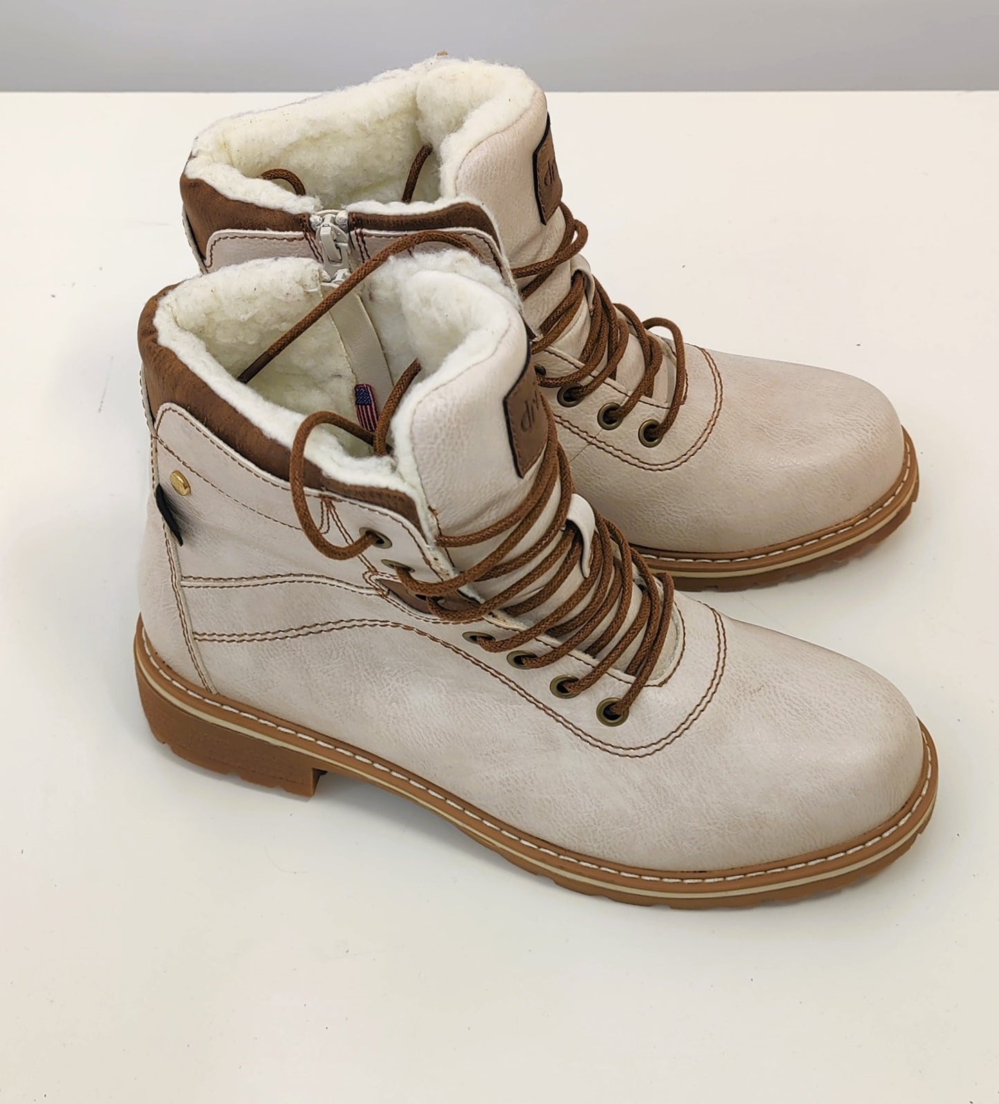 Drilleys Fur-Lined Boots - Light Fawn