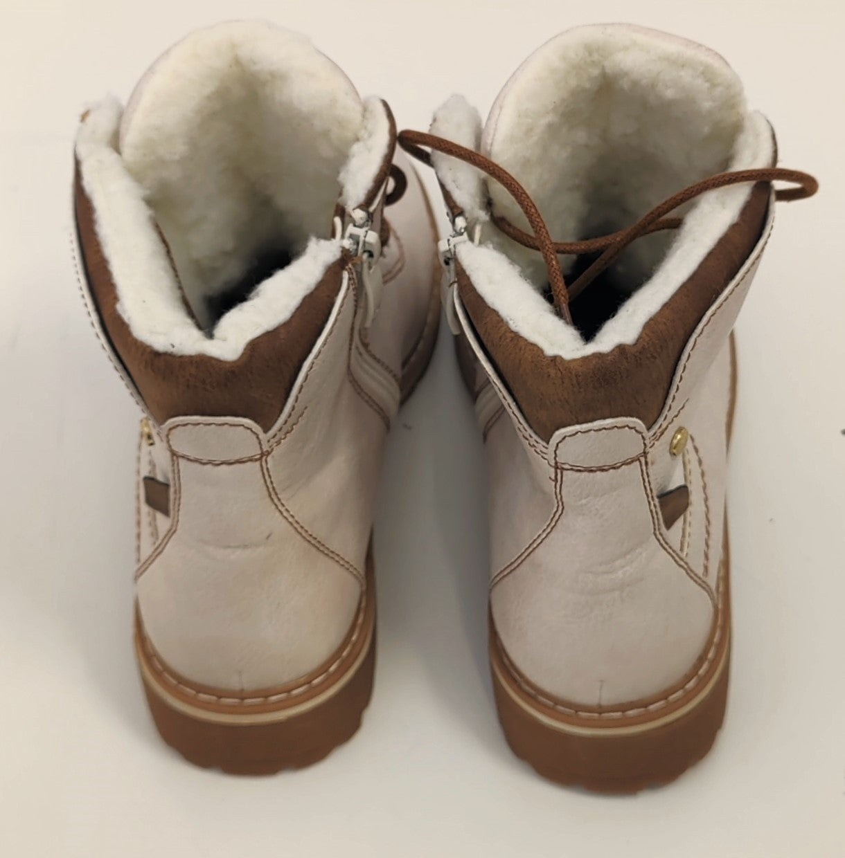 Drilleys Fur-Lined Boots - Light Fawn