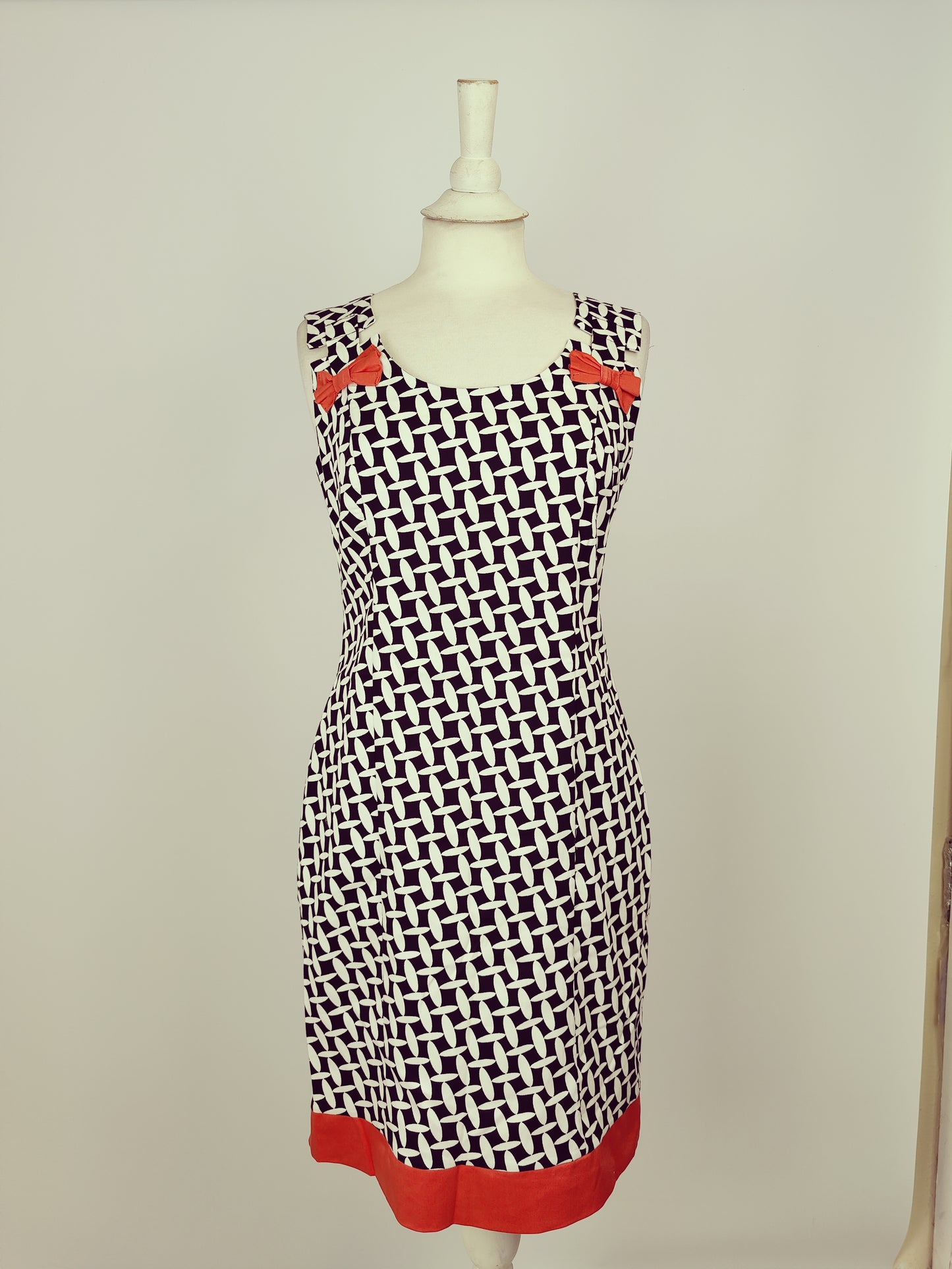 Batida Coral and Black Two Piece Set