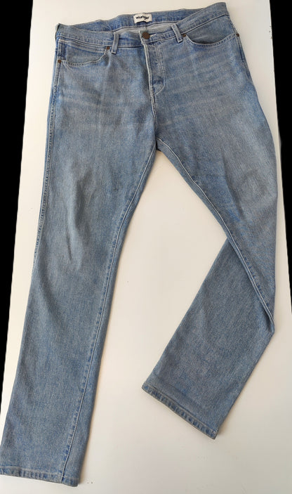Wrangler Spencer Vintage Style Jeans-Light Blue