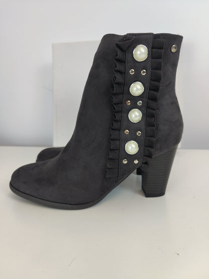 Patrizio Como Grey Pearl Ankle Boots