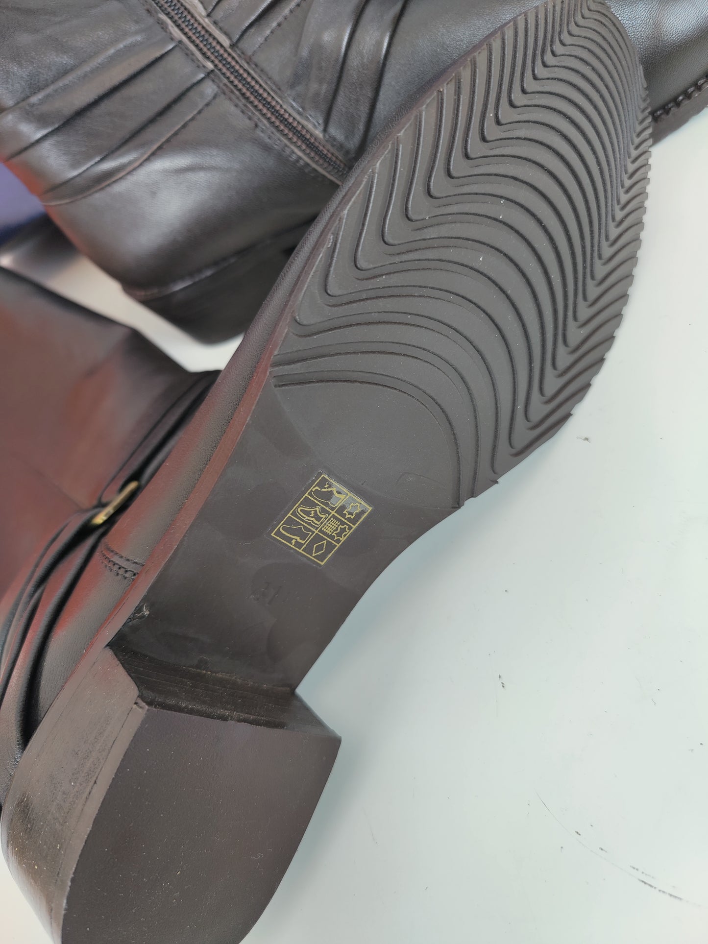 Lunar Brown Knee High Boots