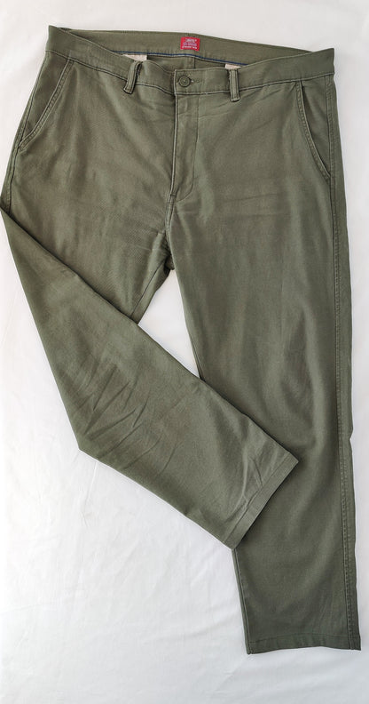 Levi's® XXL Chino -Olive Green