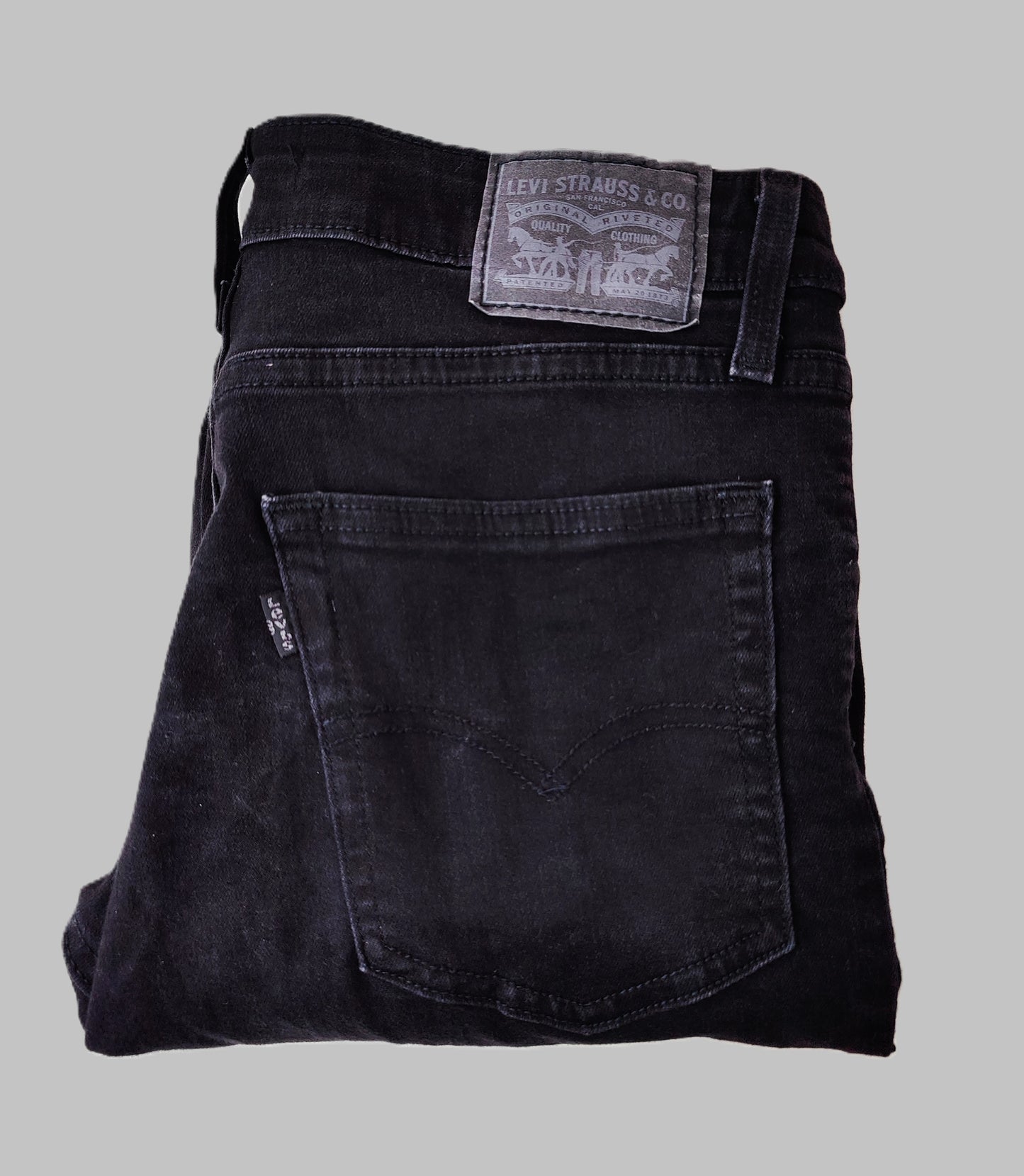 Levi's 721 High Rise Skinny Jeans - Black