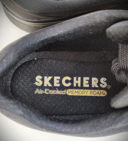 Skechers Street "Los Angeles" Air Cooled Runners- Black