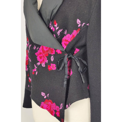 Verse Wrap Top Jacket - Black/Pink